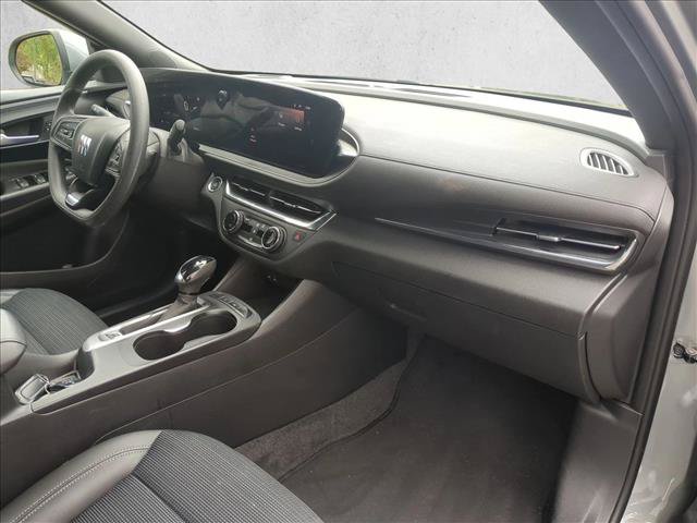 Used 2024 Buick Envista Sport Touring FWD image 21