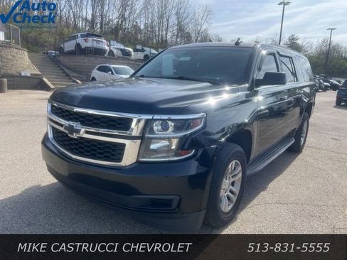 Used 2015 Chevrolet Suburban LT image 1