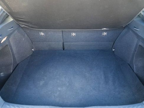 Used 2018 Toyota C-HR XLE image 28