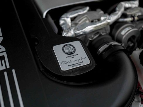 Used 2017 Mercedes-Benz C 63 AMG S image 92