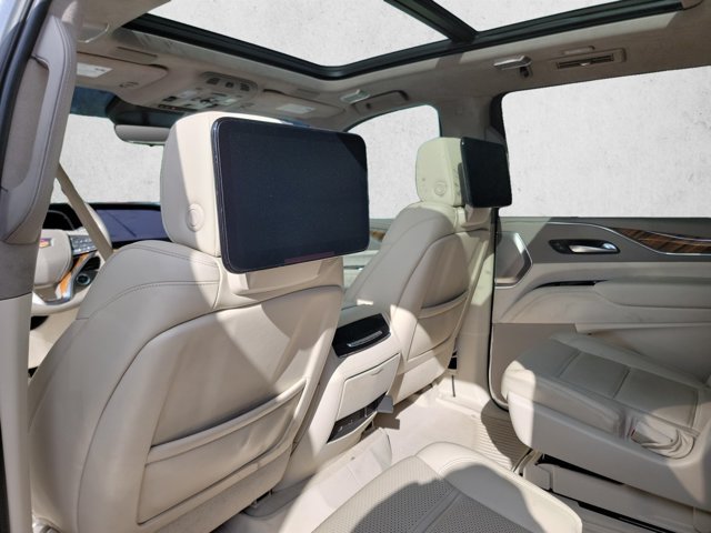 Used 2021 Cadillac Escalade ESV Premium Luxury Platinum RWD image 18