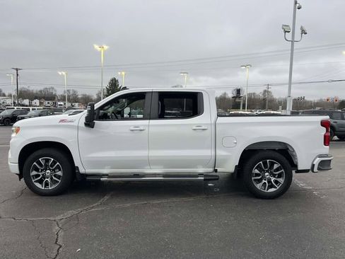 Used 2022 Chevrolet Silverado 1500 RST w/ Convenience Package II image 4