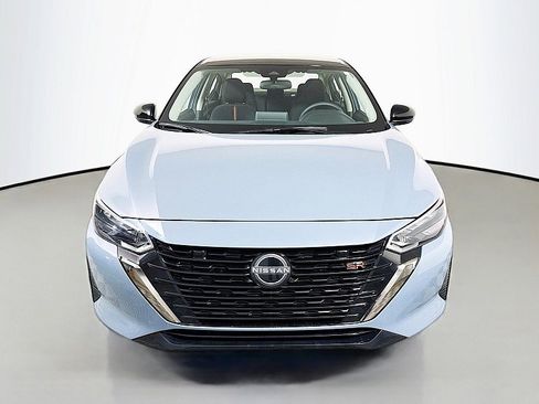 Certified 2025 Nissan Sentra SR image 2