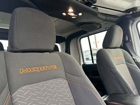 Used 2021 Jeep Gladiator Mojave image 16