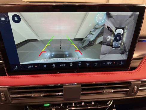 New 2026 Lincoln Corsair Reserve image 12