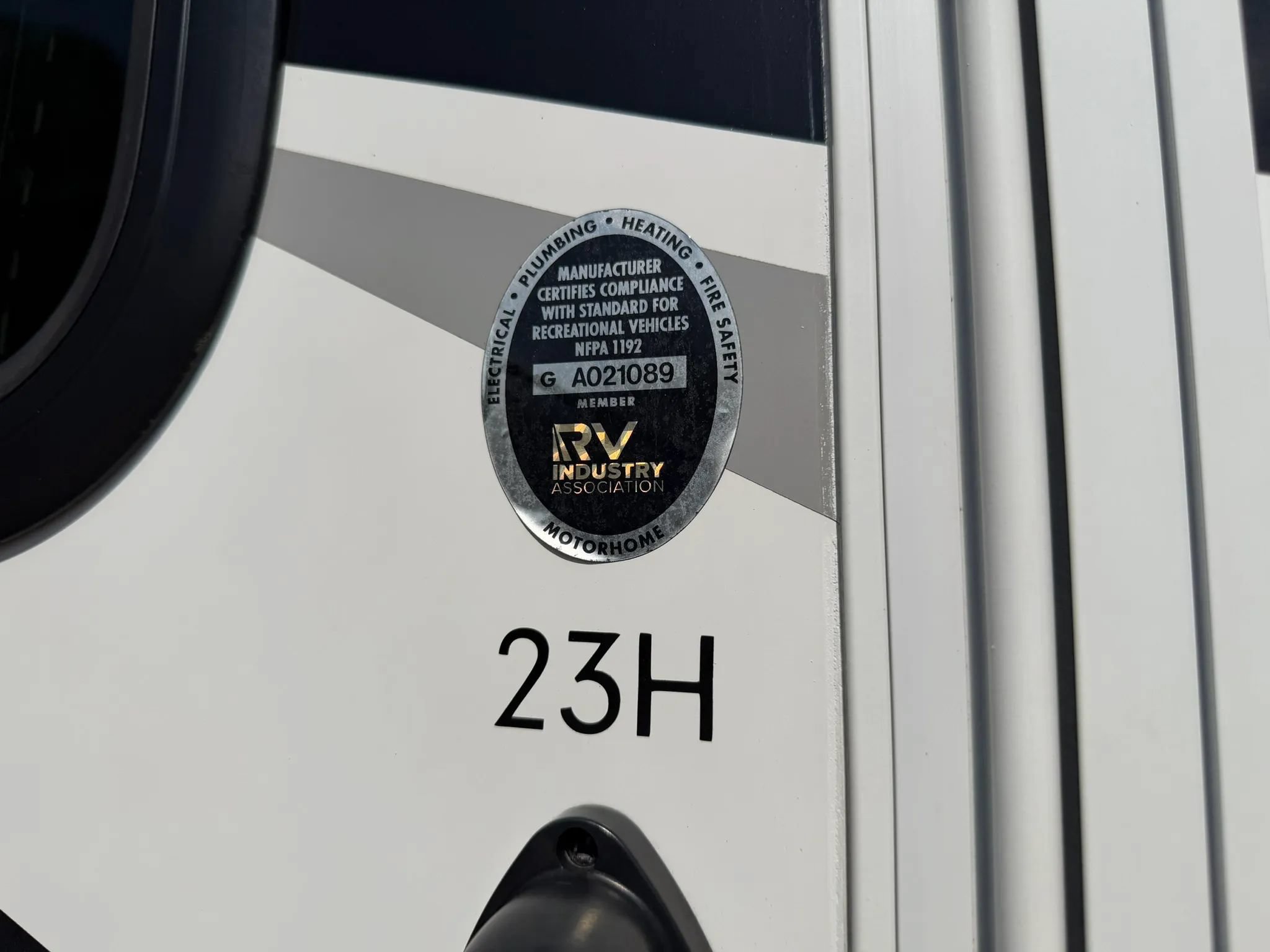 Used 2022 Ford E-350 and Econoline 350 Super Duty w/ Motorhome Prep Package RWD image 10