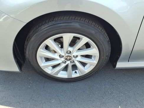 Used 2024 Toyota Camry LE FWD image 4