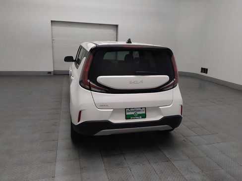 Used 2025 Kia Soul LX image 6
