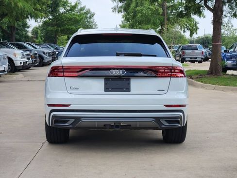 Used 2021 Audi Q8 Prestige AWD/4WD image 6