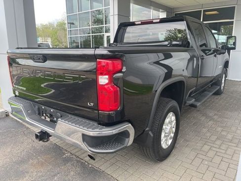 Used 2024 Chevrolet Silverado 2500 LT AWD/4WD image 4