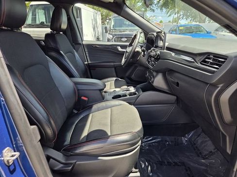 Used 2023 Ford Escape ST-Line AWD/4WD image 19