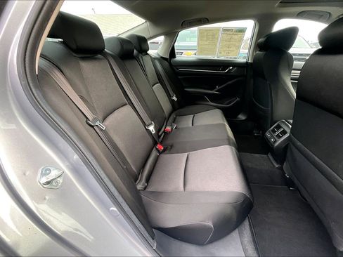 Used 2021 Honda Accord EX image 23
