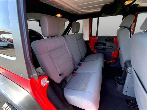 Used 2008 Jeep Wrangler Unlimited Rubicon w/ PWR Convenience Group AWD/4WD image 19