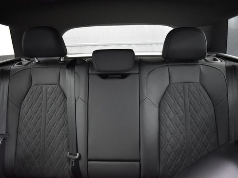 New 2027 Audi SQ6 e-tron Premium Plus AWD/4WD image 17