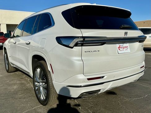 Used 2025 Buick Enclave Avenir w/ Super Cruise Package image 13