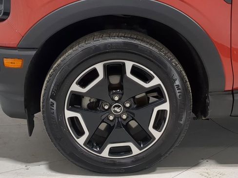 Used 2023 Ford Bronco Sport Outer Banks w/ Tech Package image 14