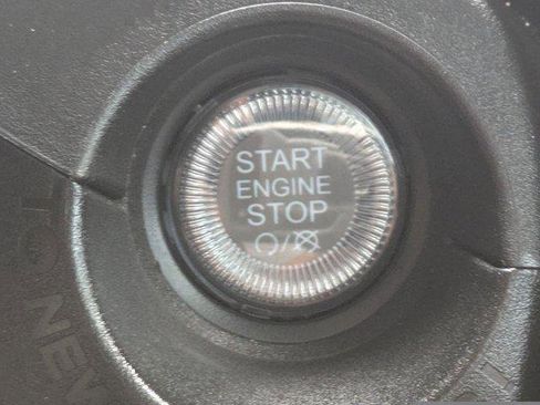 Certified 2023 Jeep Renegade Trailhawk image 25