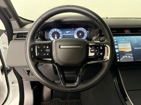 Used 2026 Land Rover Range Rover Velar Dynamic SE AWD/4WD image 17