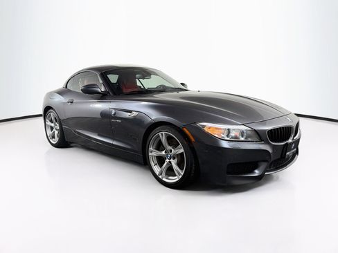 Used 2016 BMW Z4 sDrive28i RWD image 2
