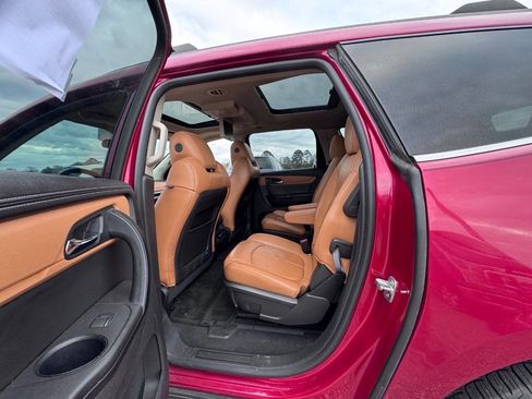 Used 2013 Chevrolet Traverse LT w/ LPO, 'HIT The Road' Package image 15