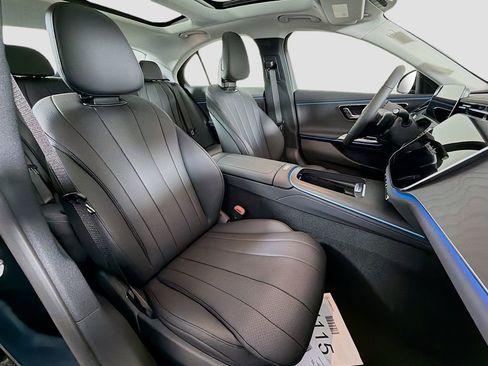 New 2026 Mercedes-Benz E 350 4MATIC Sedan image 30