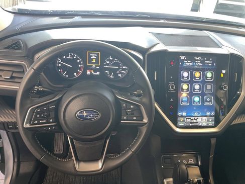 Used 2024 Subaru Ascent Premium w/ Convenience Package image 15