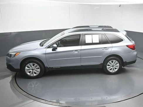 Used 2015 Subaru Outback 2.5i Premium AWD/4WD image 46