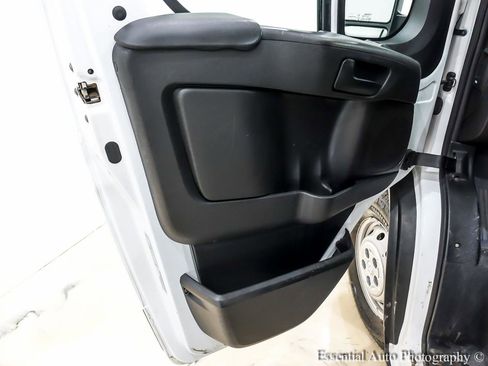 Used 2023 RAM ProMaster 2500 image 15
