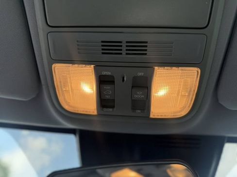 Used 2018 Honda CR-V EX image 22