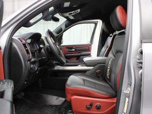 Used 2025 RAM 1500 Rebel image 11