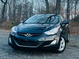 Used 2013 Hyundai Elantra GLS w/ Preferred Pkg video 1
