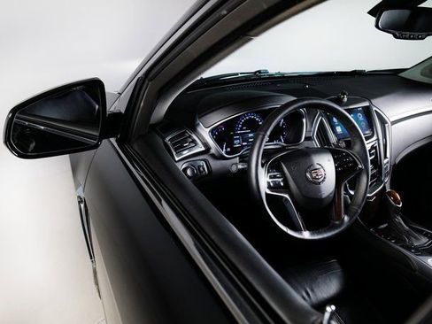 Used 2016 Cadillac SRX Luxury image 21