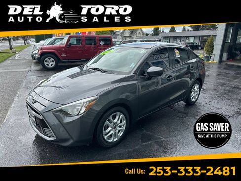 Used 2016 Scion iA FWD image 1