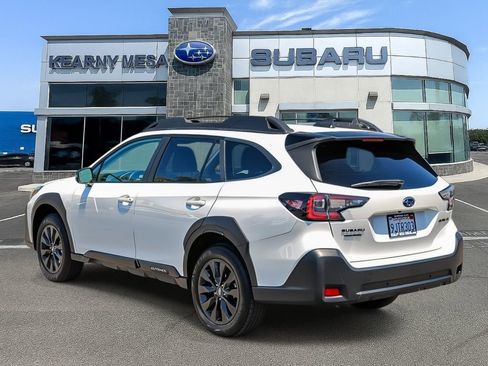 Used 2024 Subaru Outback Onyx Edition AWD/4WD image 4