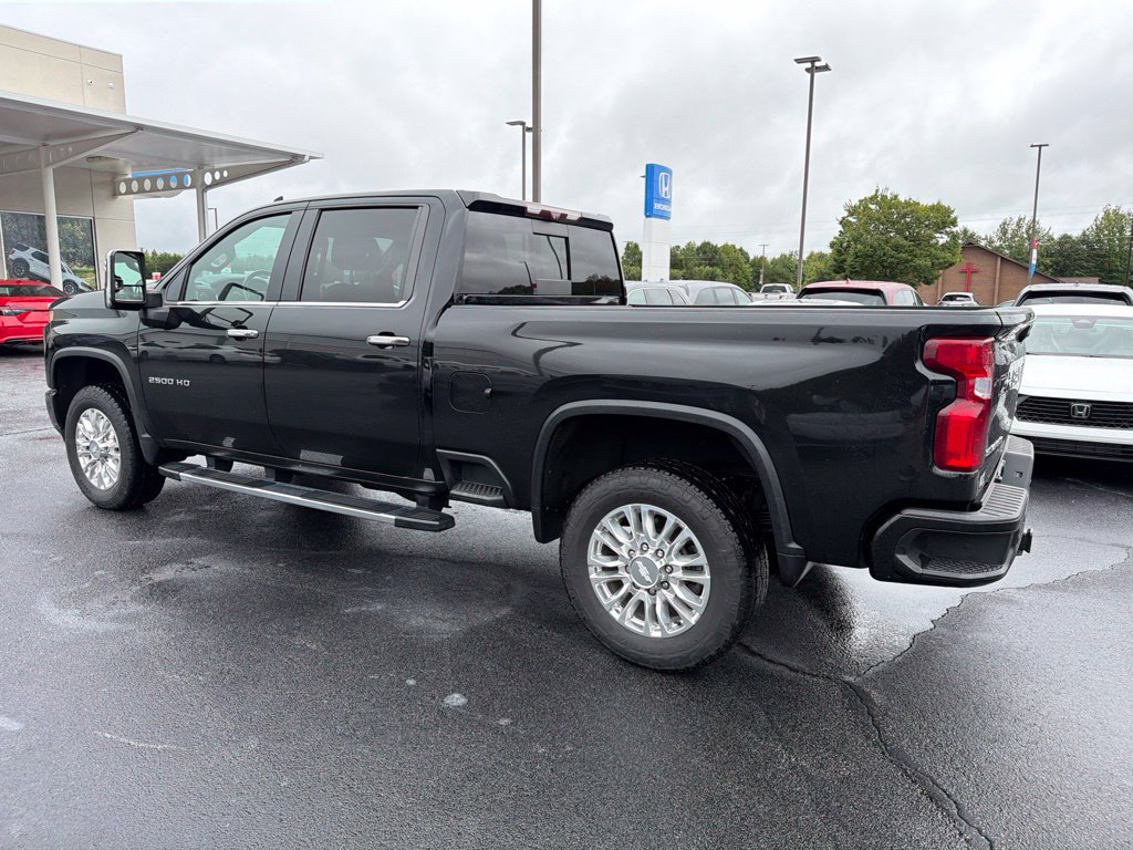 Used 2020 Chevrolet Silverado 2500 High Country w/ Technology Package AWD/4WD image 5