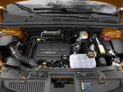 Used 2018 Chevrolet Trax LT w/ LT Convenience Package image 16