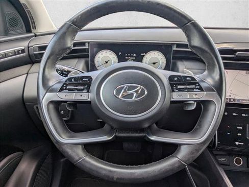 Used 2022 Hyundai Tucson Limited image 13