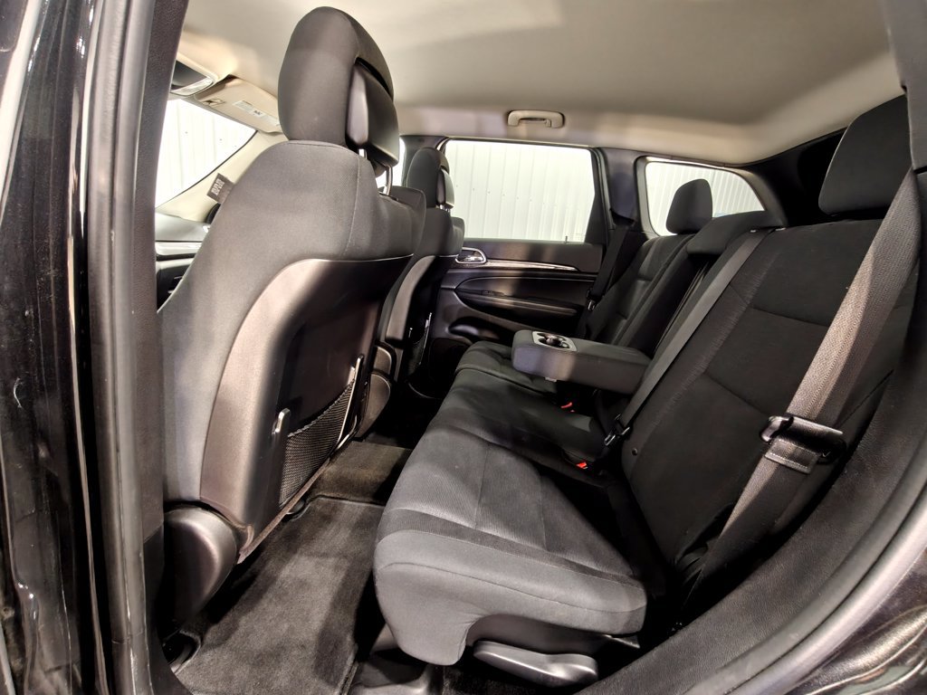Used 2012 Jeep Grand Cherokee Laredo AWD/4WD image 21