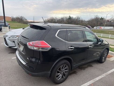 Used 2016 Nissan Rogue SL image 18