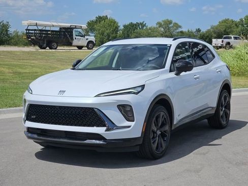 New 2025 Buick Envision Sport Touring image 2