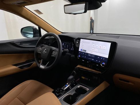 Used 2024 Lexus NX 350 AWD image 18