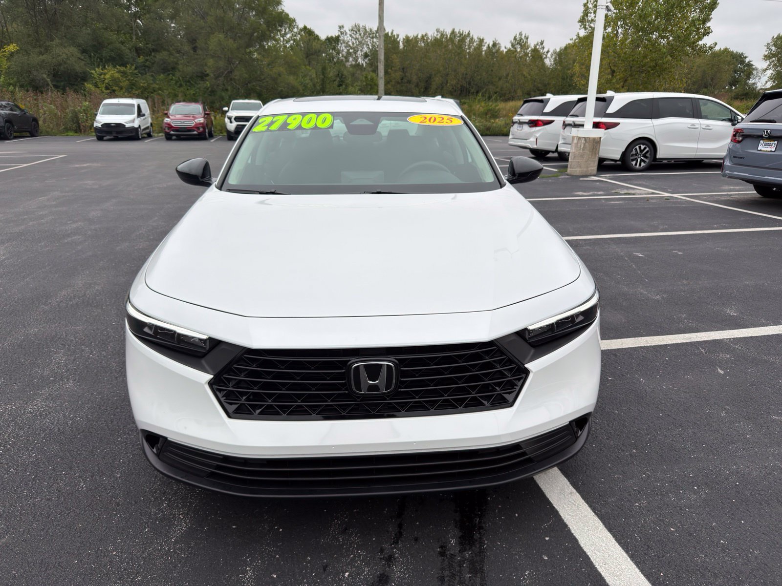 Used 2025 Honda Accord SE image 11