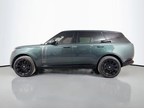 Used 2025 Land Rover Range Rover Long Wheelbase SE image 8