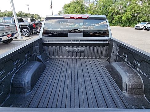 New 2026 GMC Sierra 1500 Denali w/ Technology Package image 8