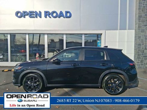 Used 2023 Honda HR-V Sport image 5