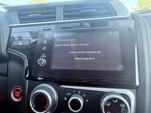 Used 2018 Honda Fit EX image 25