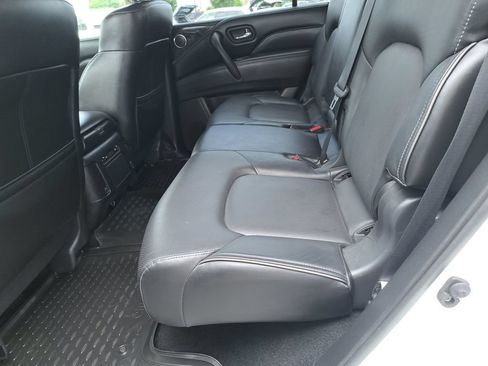 Used 2022 INFINITI QX80 Luxe w/ Cargo Package AWD/4WD image 13
