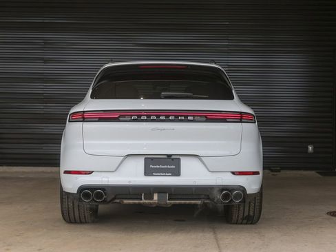 New 2026 Porsche Cayenne AWD/4WD image 6