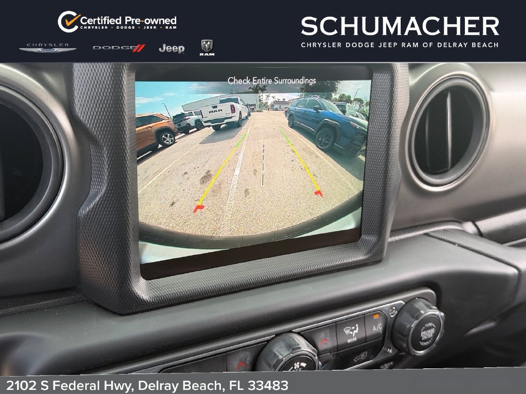 Certified 2022 Jeep Wrangler Unlimited Sport w/ Sun And Sound Package AWD/4WD image 21