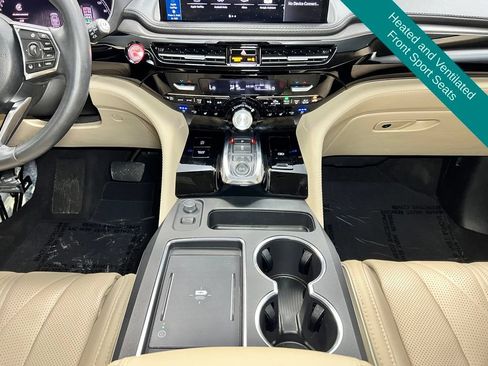 Used 2025 Acura MDX SH-AWD w/ Advance Package image 13